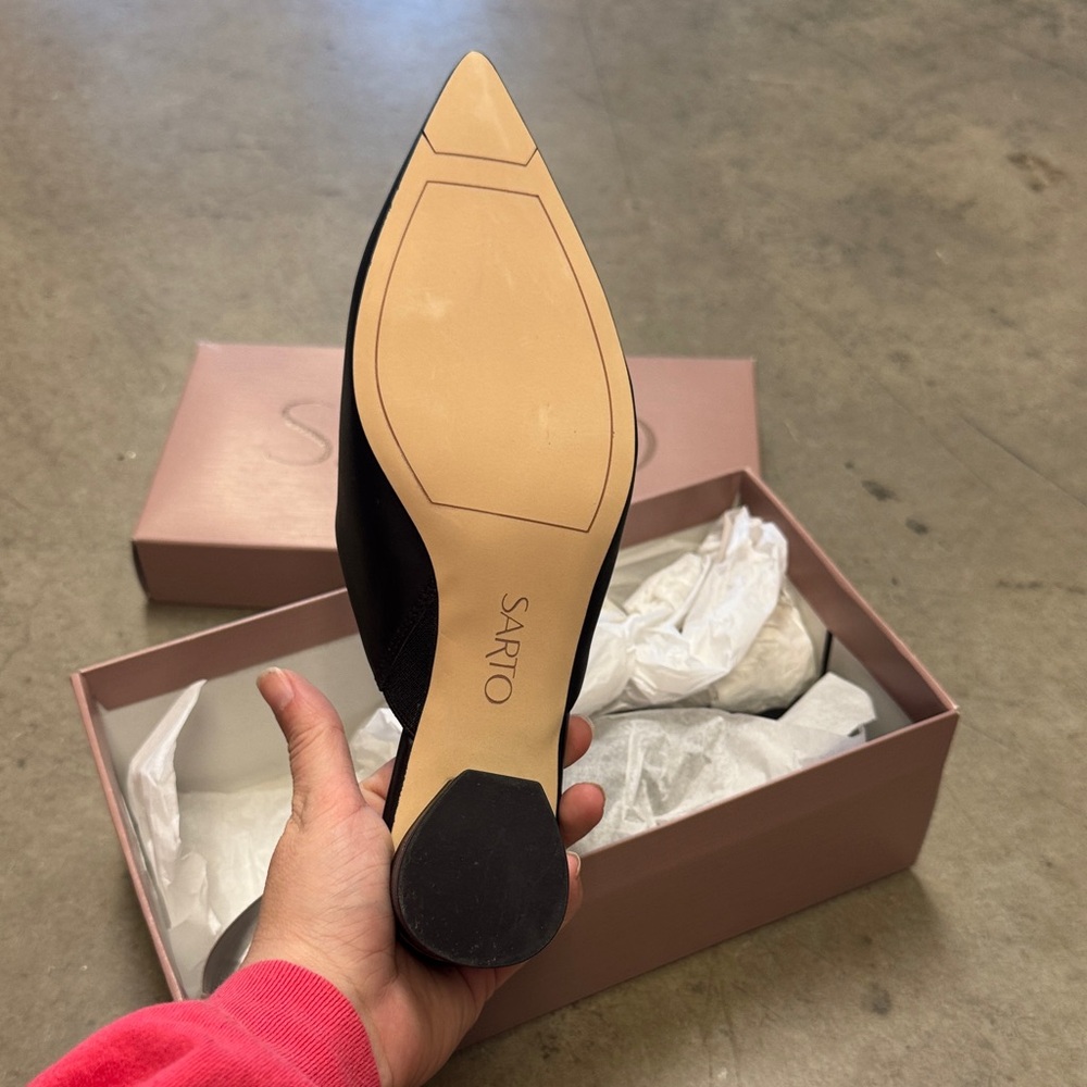 SARTO By Franco Sarto Black Pointed Leather Mule Heels - Picture 4 of 6